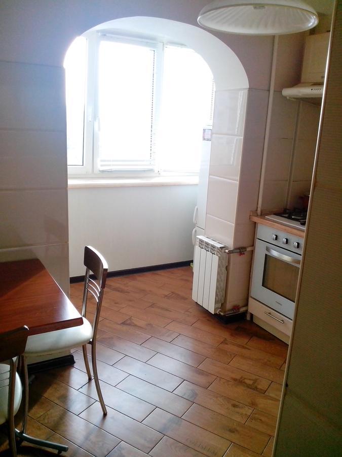Beautiful And Comfortable 2 Rooms Apartment Kiew Exterior foto